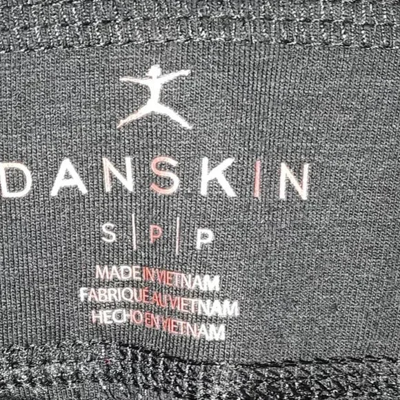 DANSKIN Black Style 2120 Small Yoga Pants NWT - Picture 2 of 8